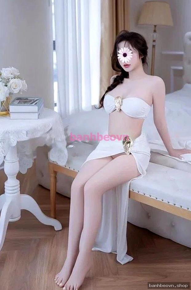 Huyền My – gái gọi Đức Trọng
