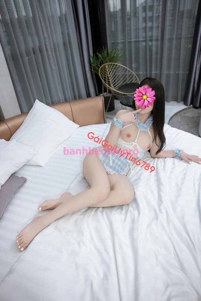Linh Vinamilk – gái gọi Quận 10